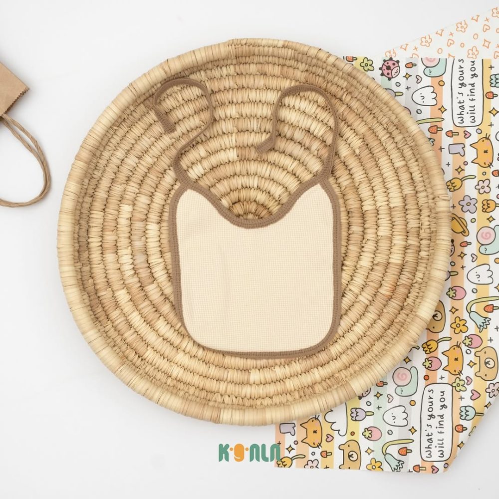 پیش بند خالدار